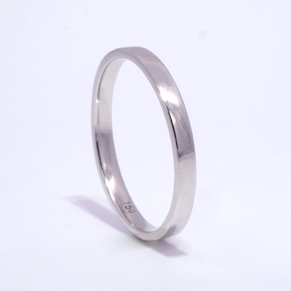 Argolla de Matrimonio en Oro Blanco Plana Lisa 2.5 mm