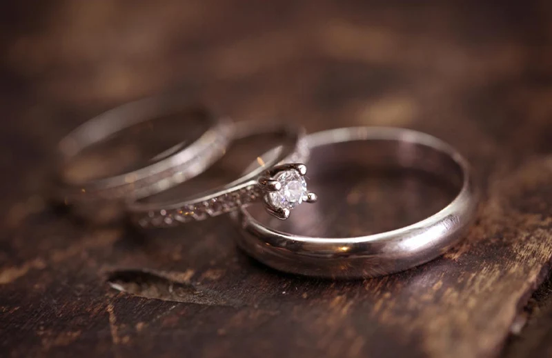 Rebelión Inactividad nostalgia Historia de los anillos de matrimonio | Joyería Inter